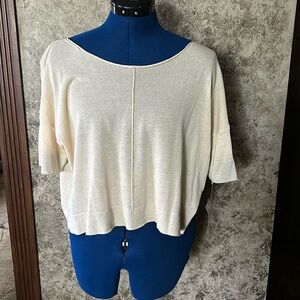 Women’s Transit Par Such- Lightweight Size Small-Cream Crop Top